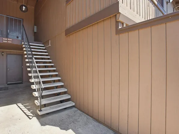 947 Fulton Ave APT 522, Sacramento, CA 95825