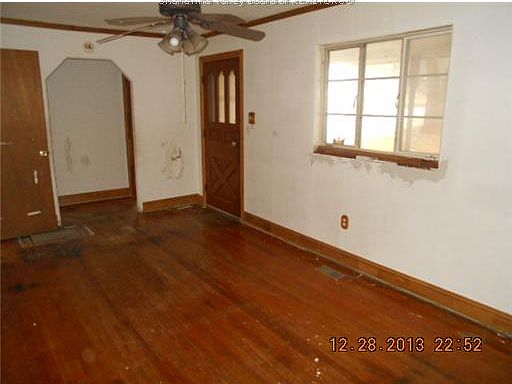 4th image of 1108 Dorothy Dr