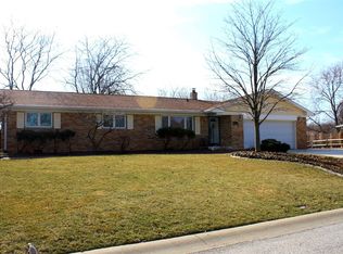 1041 Lawndale Dr, Greenwood, IN 46142