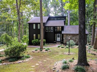 9 Rollingreen Rd, Greenville, SC 29651