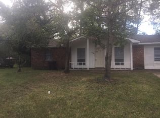 2505 Parkdale Dr, Gautier, MS 39553