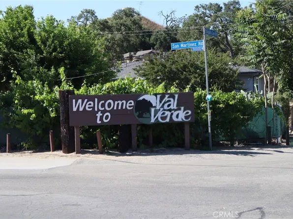 29038 San Martinez Rd, Val Verde, CA 91384