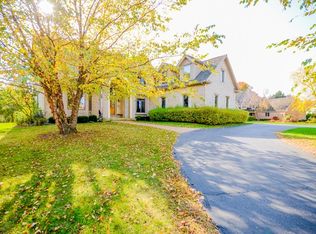 18N304 Sawyer Rd, West Dundee, IL 60118