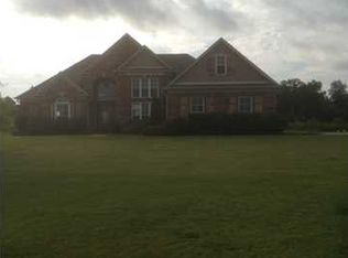 36 Suncrest Cv, Byhalia, MS 38611