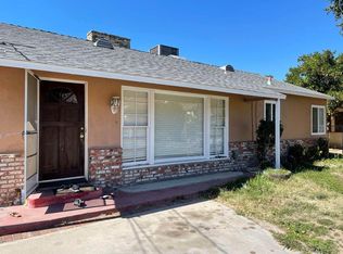 7237 Hesperia Ave, Reseda, CA 91335