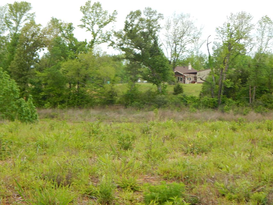 2nd image of Thyme Rd