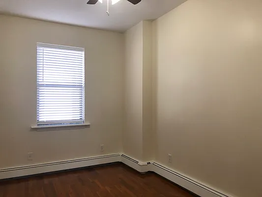 Rented by Winzone Realty Inc | media 8
