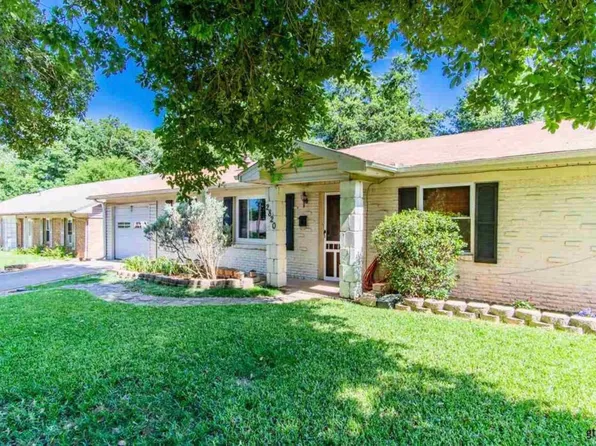 2820 McDonald Rd, Tyler, TX 75701