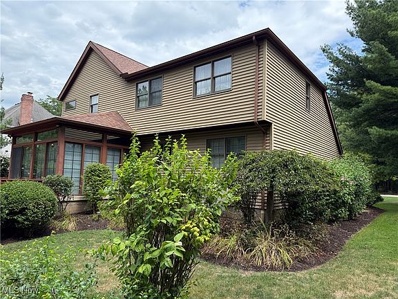 4th image of 5738 Logan Arms Dr