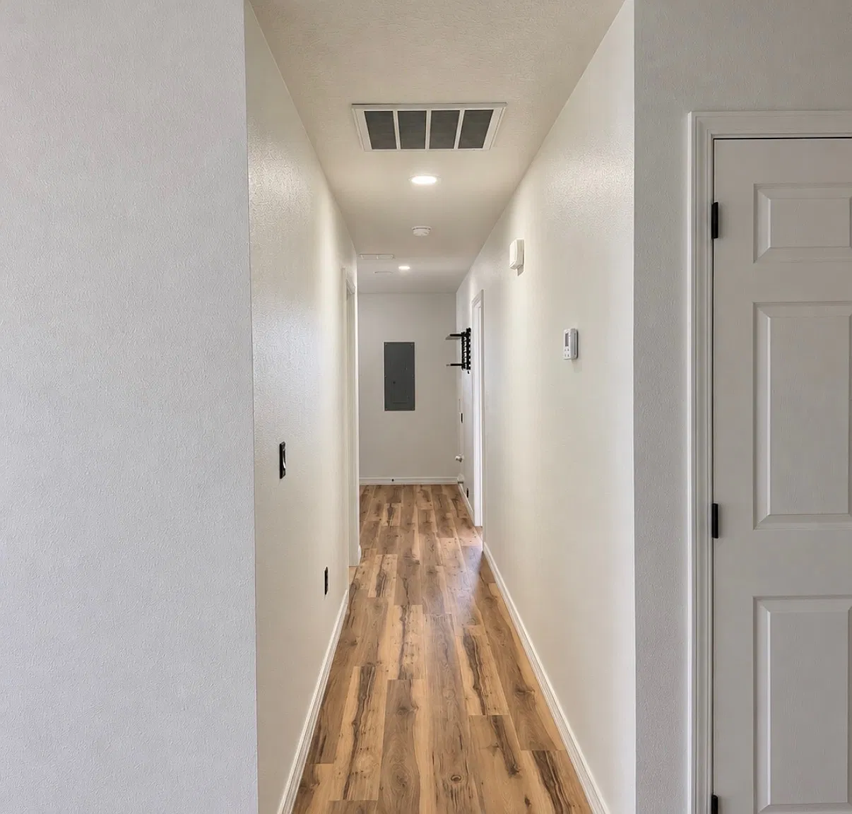 3512 Ethan Ave — Photo 3