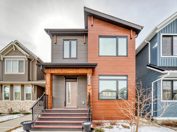 4005 Hawthorn Line SW, Edmonton, AB T6X 1Y6