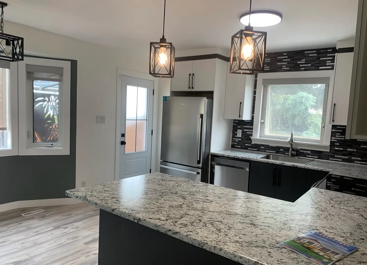 3 bed, 1.5 bath, $2,150 — Photo 3