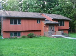 49 Church Hill Rd, Carmel, NY 10512