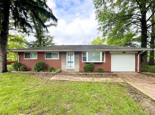 1237 Coal Bank Ct, Saint Louis, MO 63138