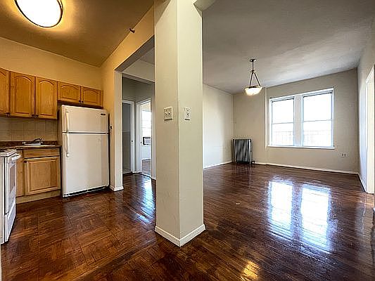 1st image of 490 Ocean Pkwy APT 26