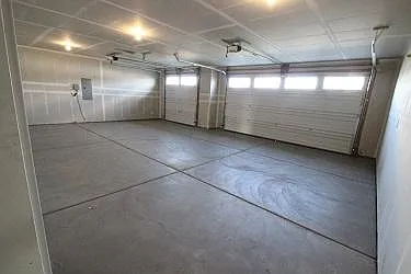 3 bed, 1574 sqft, $2,495 — Photo 3