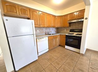 12-28 31st Dr #3E, Astoria, NY 11106