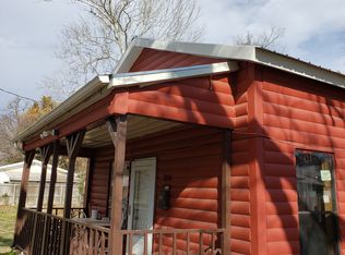 310 19th St NE, Paris, TX 75460