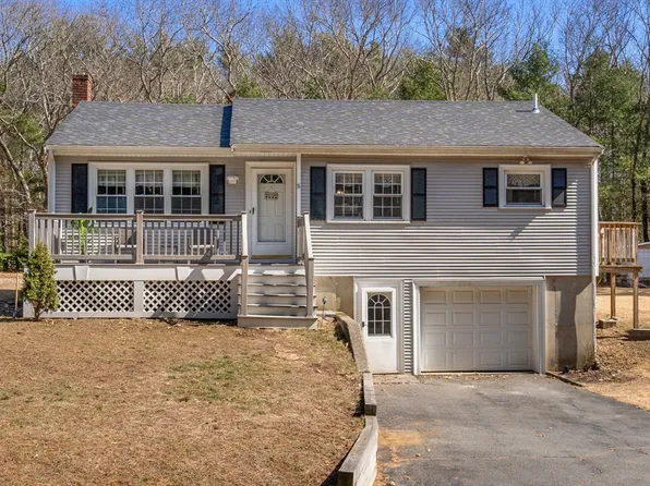 8 Wapping Rd, Kingston, MA 02364