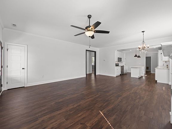 3rd image of 389 Ashley Woods Ct