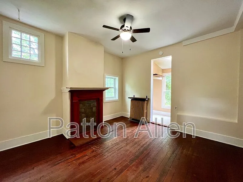33 Starnes Ave — Photo 3