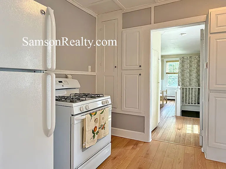 410 Thames St #2 — Photo 24