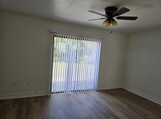 1408 S Collins St APT 4, Plant City, FL 33563