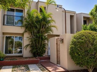 9155 Fontainebleau Blvd APT 6, Miami, FL 33172