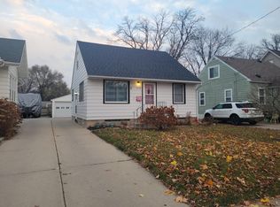 210 11th Ave NE, Rochester, MN 55906