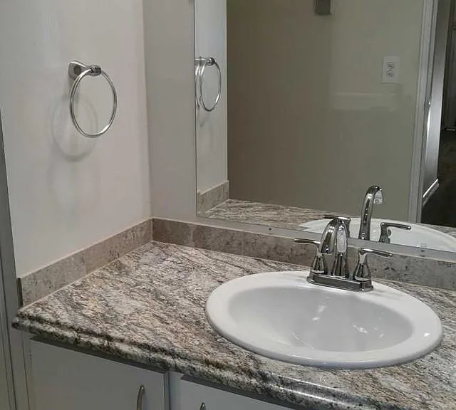 464 Liberty St #206 — Photo 12