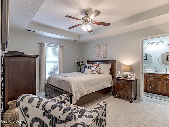 5th image of 160 Eagle Feather St