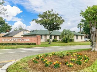 1733 Secretariat Ln N, Jacksonville, FL 32218