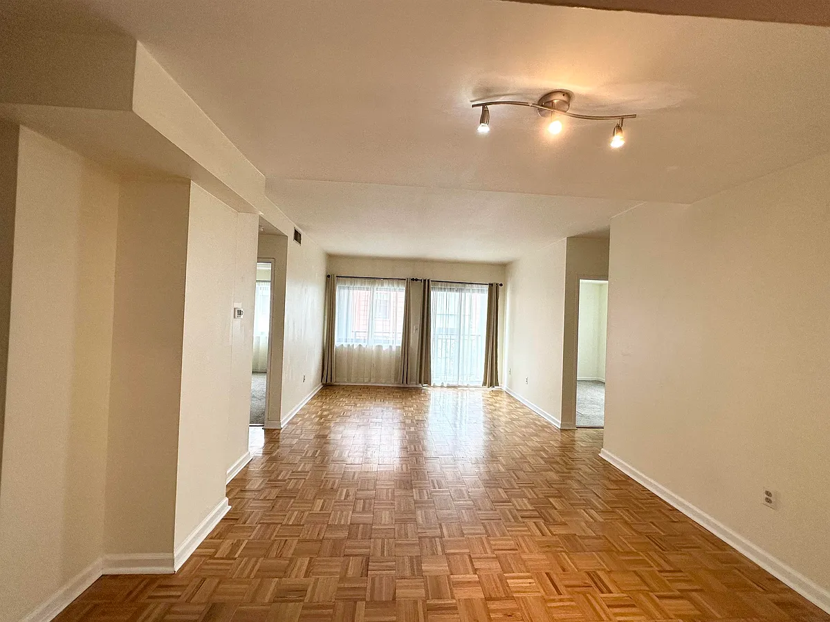 Building Photo - 420 Jefferson St #3B