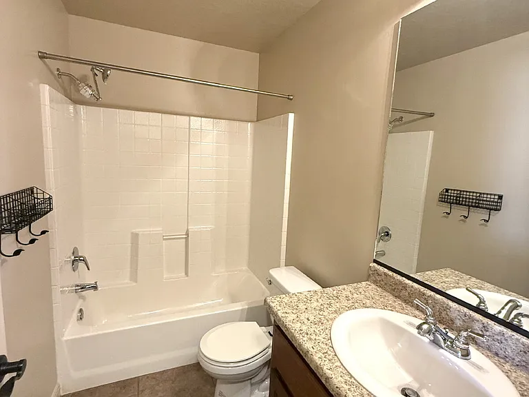 3419 S River Rd #53 — Photo 34