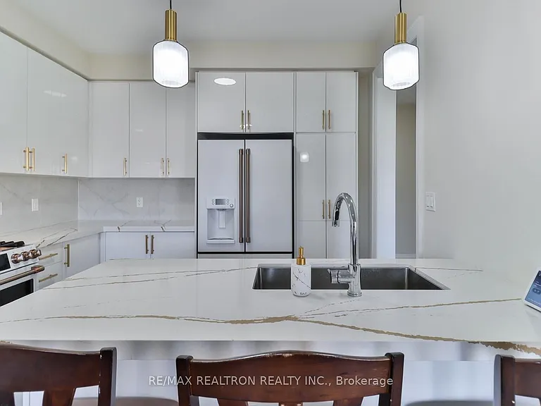 15 George Ellis Dr — Photo 12