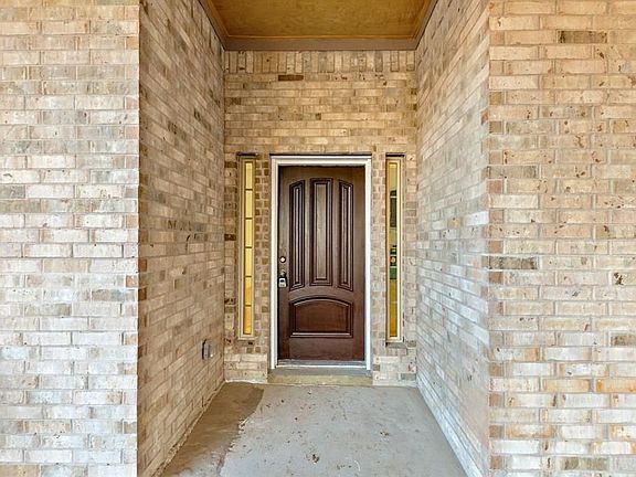 5th image of 5018 Cedar Hill Ln