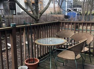 22 Spalding St FLOOR 3, Jamaica Plain, MA 02130