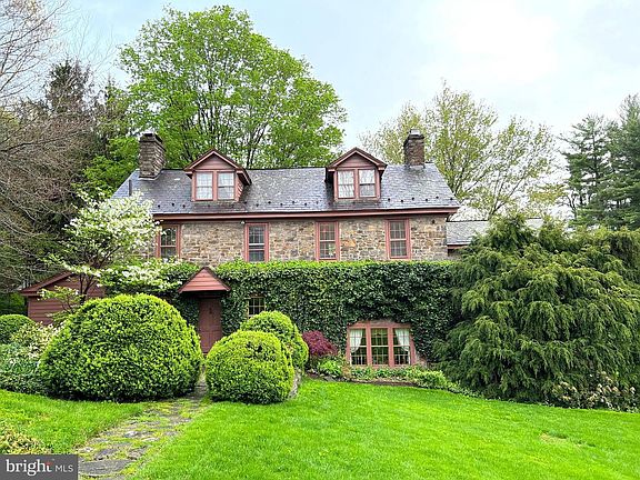 2nd image of 6766 Laurel Rd