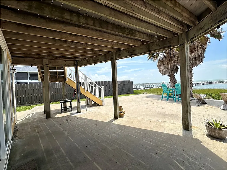 130 Causeway St — Photo 38