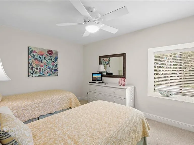 577 Beachwalk Cir #R-202 — Photo 22