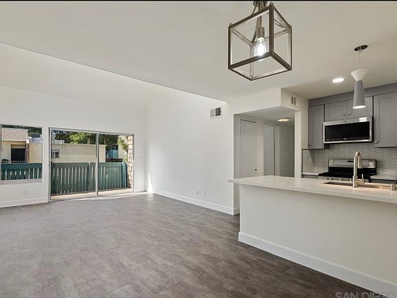 4th image of 5700 Etiwanda Ave Unit 234