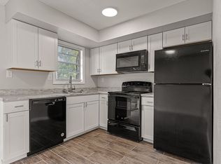 701 S Elm St APT D2, Searcy, AR 72143