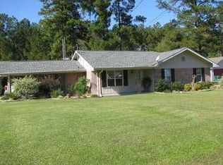 1541 Belfield Rd, Moss Bluff, LA 70611