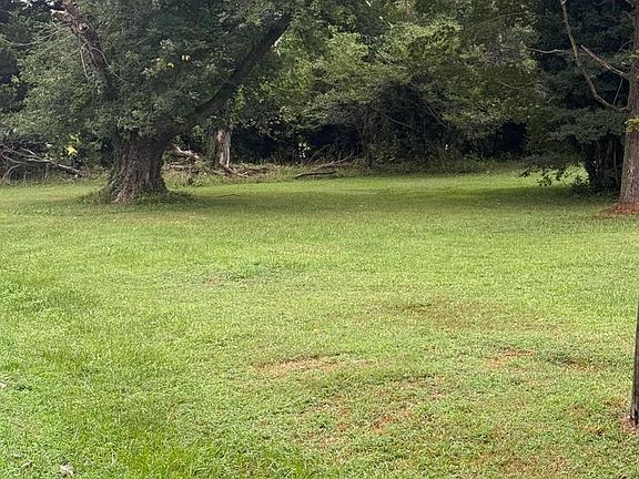 4th image of 6001 Old Branch Ave