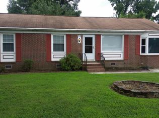 208 Denbigh Blvd, Newport News, VA 23608