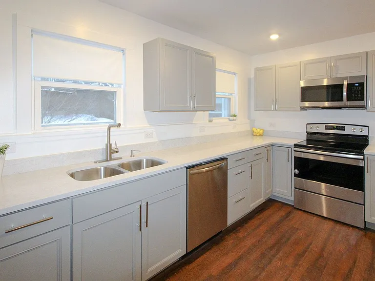 230 Bryant Ave — Photo 105