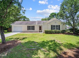 62 Pelican Cir, Beaufort, SC 29906
