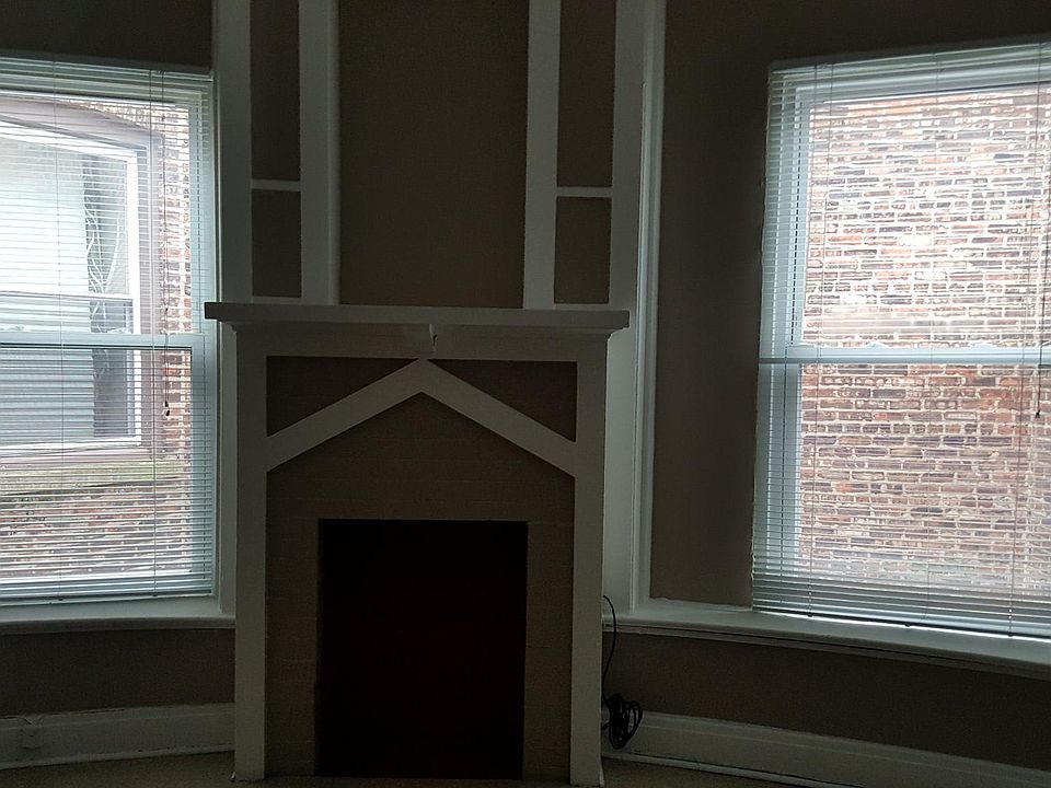 1st image of 4518 S King Dr APT 203