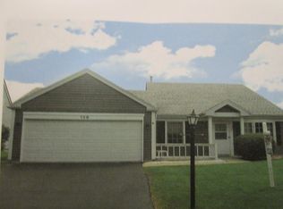 138 Filbert Dr, Streamwood, IL 60107