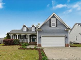 5940 Blue Sky Ln, Hope Mills, NC 28348